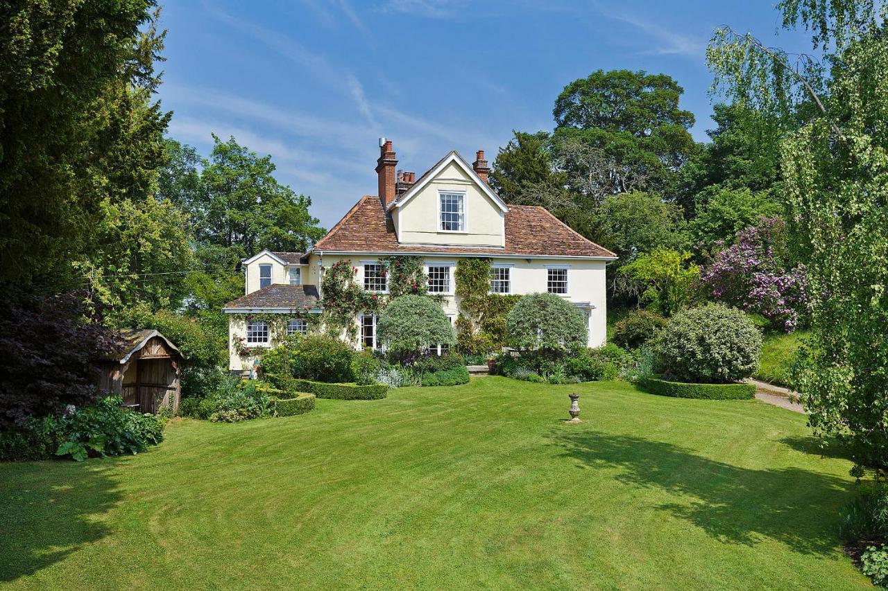 The Old Rectory, Kettlebaston Bed & Breakfast ลาเวนแนม ภายนอก รูปภาพ